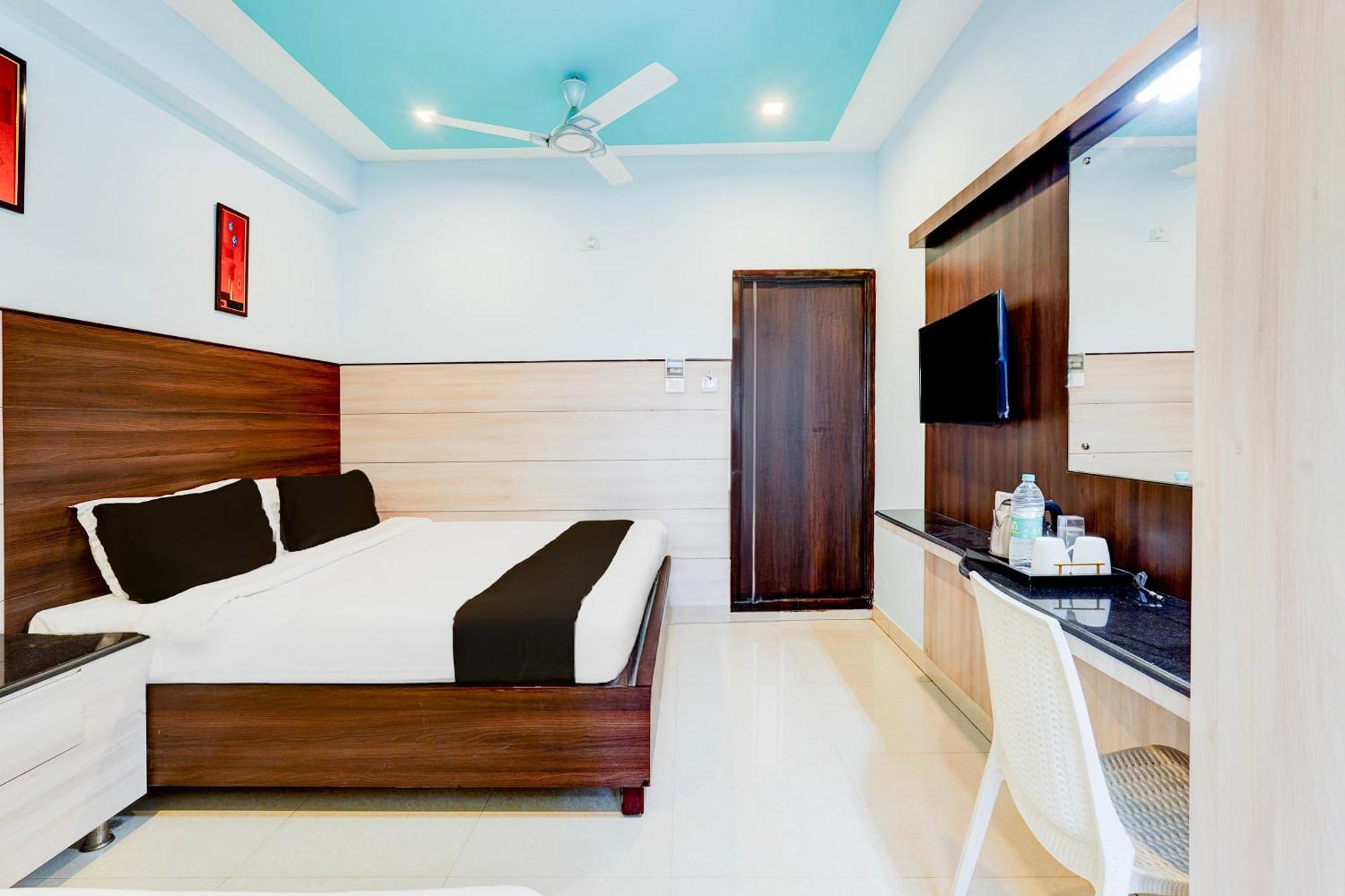 Super Townhouse Chennai Near Airport Formerly Sai Bala Budget Bagian luar foto