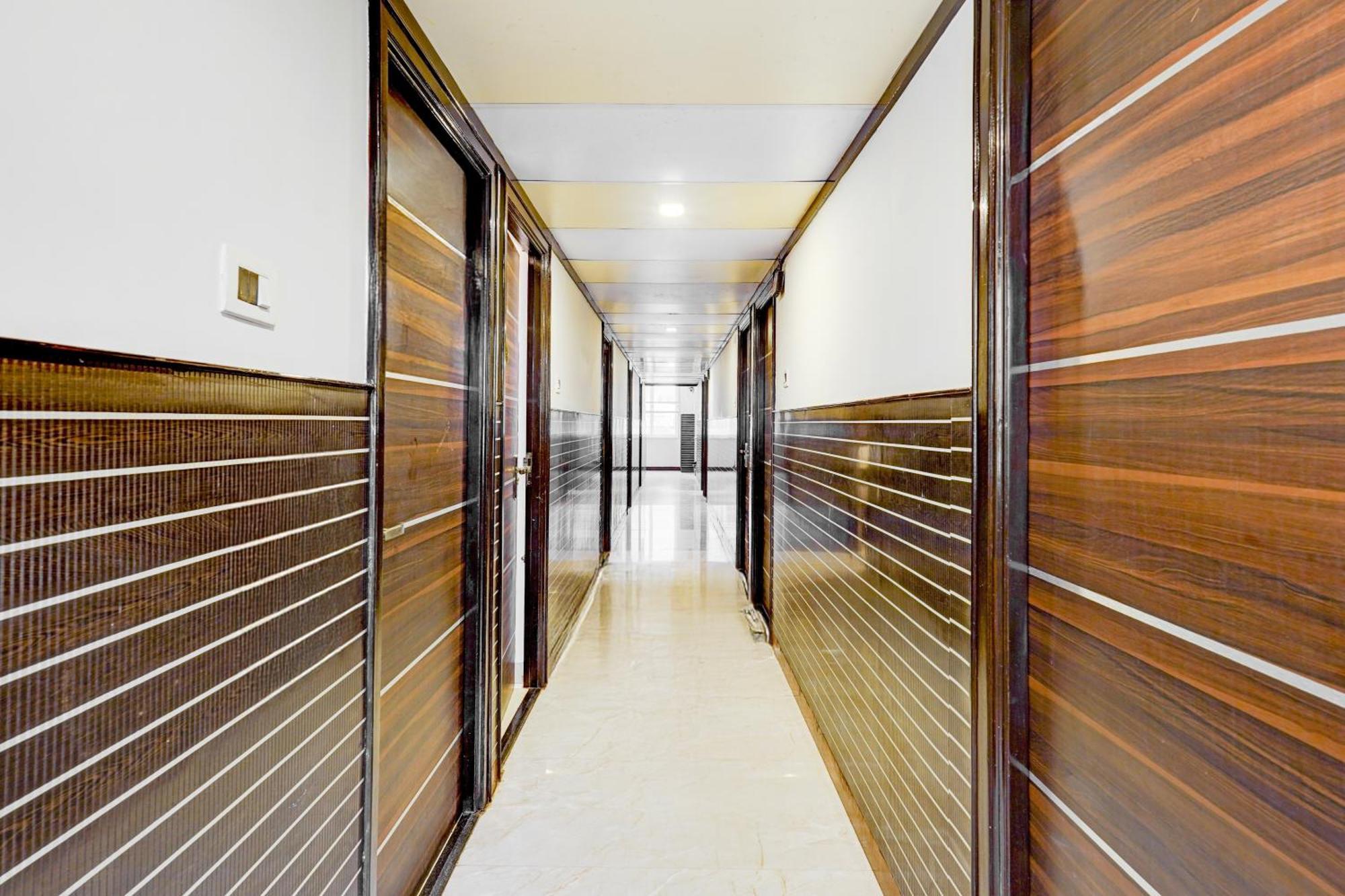 Super Townhouse Chennai Near Airport Formerly Sai Bala Budget Bagian luar foto